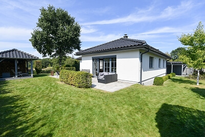 Březová, Radějovice - Praha-východ | Pronájem, Rodinný dům 4+kk, 126 m²