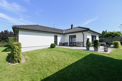 Březová, Radějovice - Praha-východ | Pronájem, Rodinný dům 4+kk, 126 m²