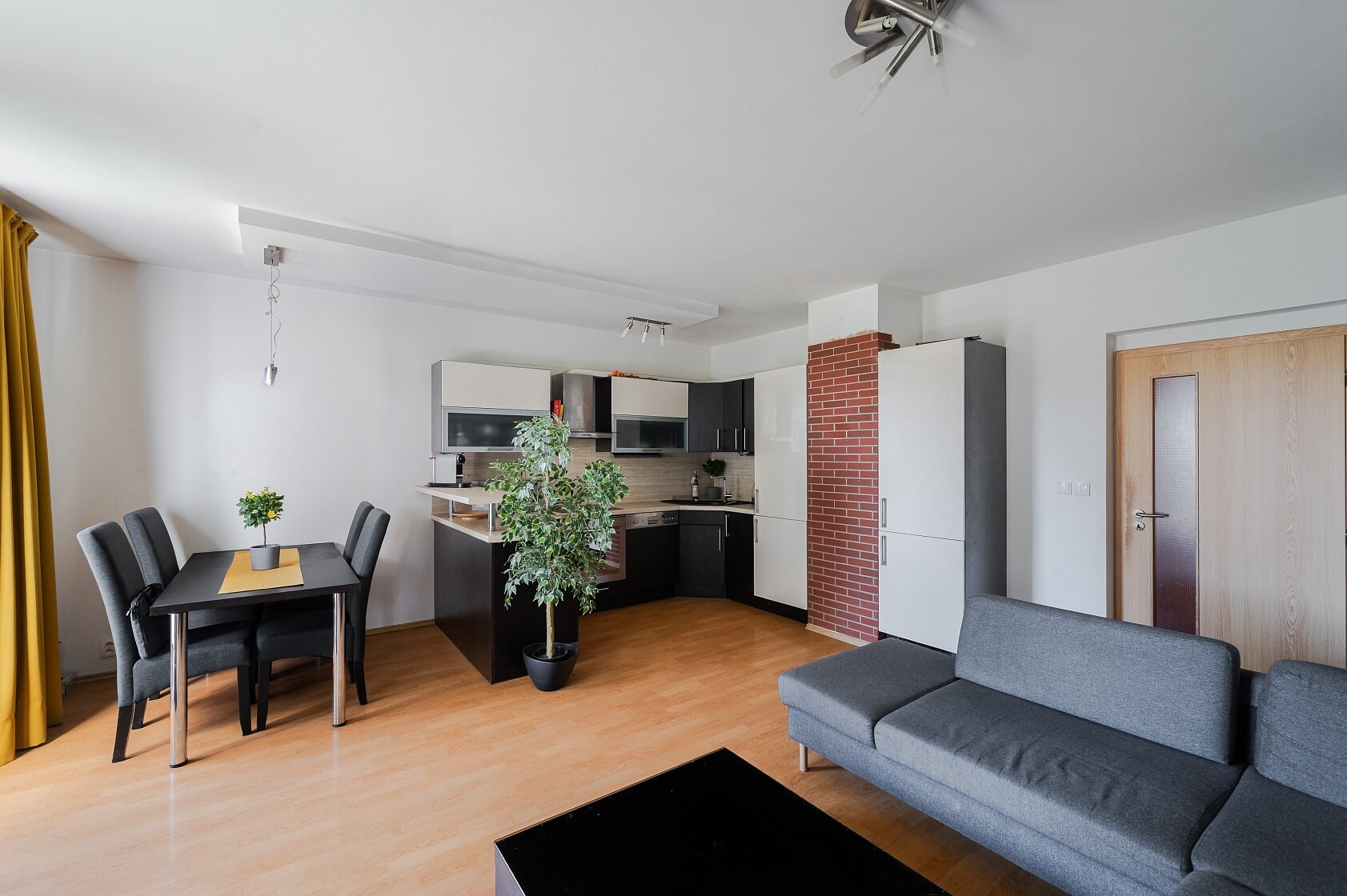 Rýnská, Čakovice - Praha 9 | Prodej, Byt 3+kk, 84 m²