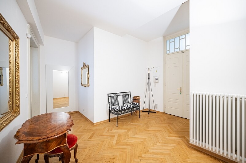 Valentinská, Josefov - Prague 1 | Rent, Apartment Two-bedroom (3+1), 130 m²