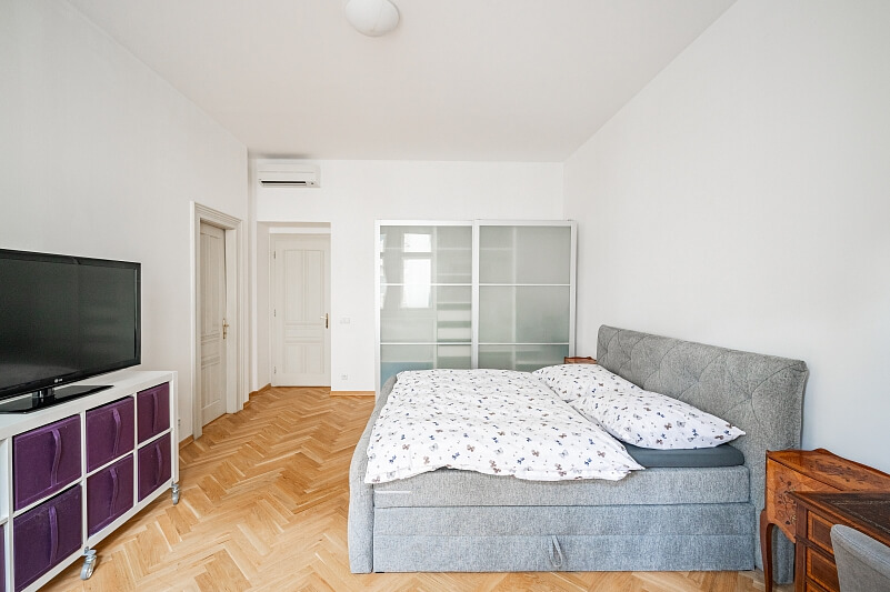 Valentinská, Josefov - Praha 1 | Pronájem, Byt 3+1, 130 m²