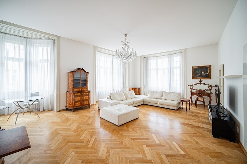 Valentinská, Josefov - Prague 1 | Rent, Apartment Two-bedroom (3+1), 130 m²