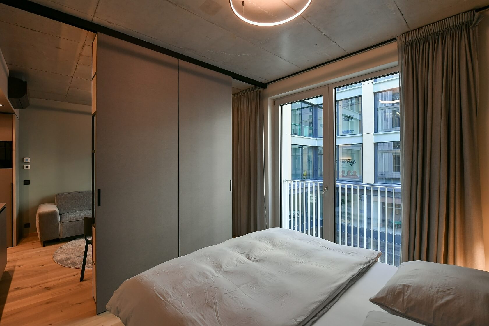 Sokolovská, Karlín - Prague 8 | Rent, Apartment One-bedroom (2+kk), 35 m²