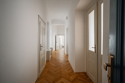 Na Zderaze, Nové Město - Prague 2 | Sale, Apartment One-bedroom (2+1), 73 m²