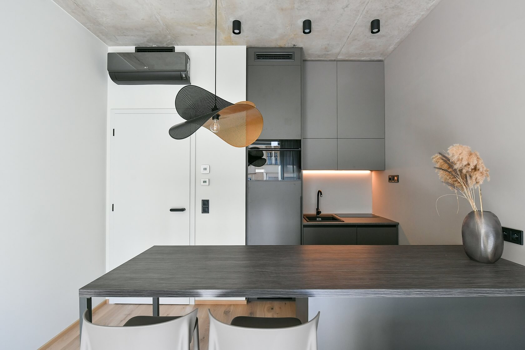 Sokolovská, Karlín - Praha 8 | Pronájem, Byt 2+kk, 44 m²