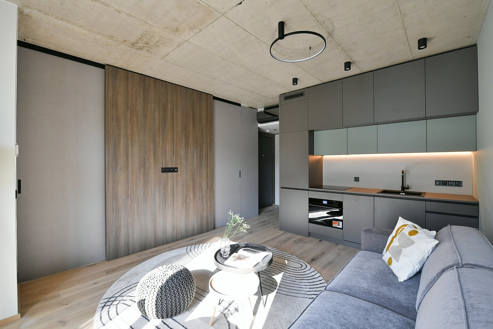 Sokolovská, Karlín - Prague 8 | Rent, Apartment One-bedroom (2+kk), 44 m²