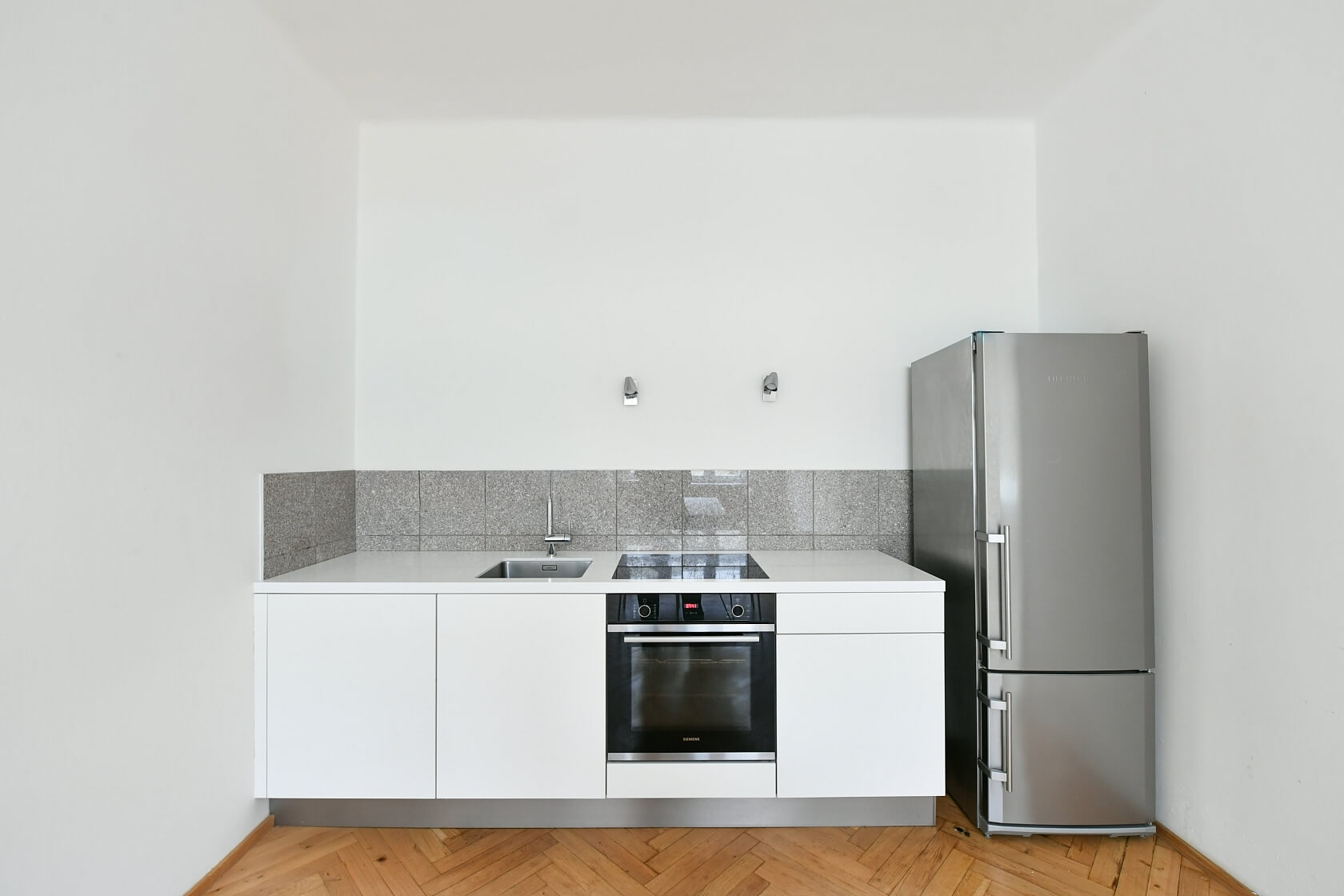Jičínská, Žižkov - Prague 3 | Rent, Apartment One-bedroom (2+1), 78 m²