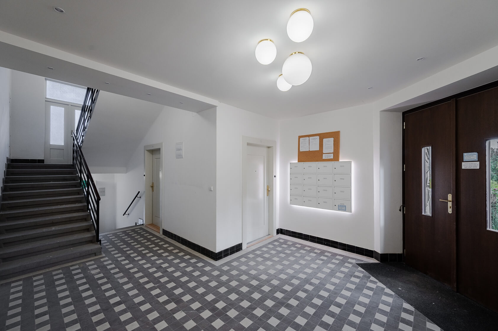 Myslbekova, Střešovice - Prague 6 | Rent, Apartment One-bedroom (2+kk), 42 m²