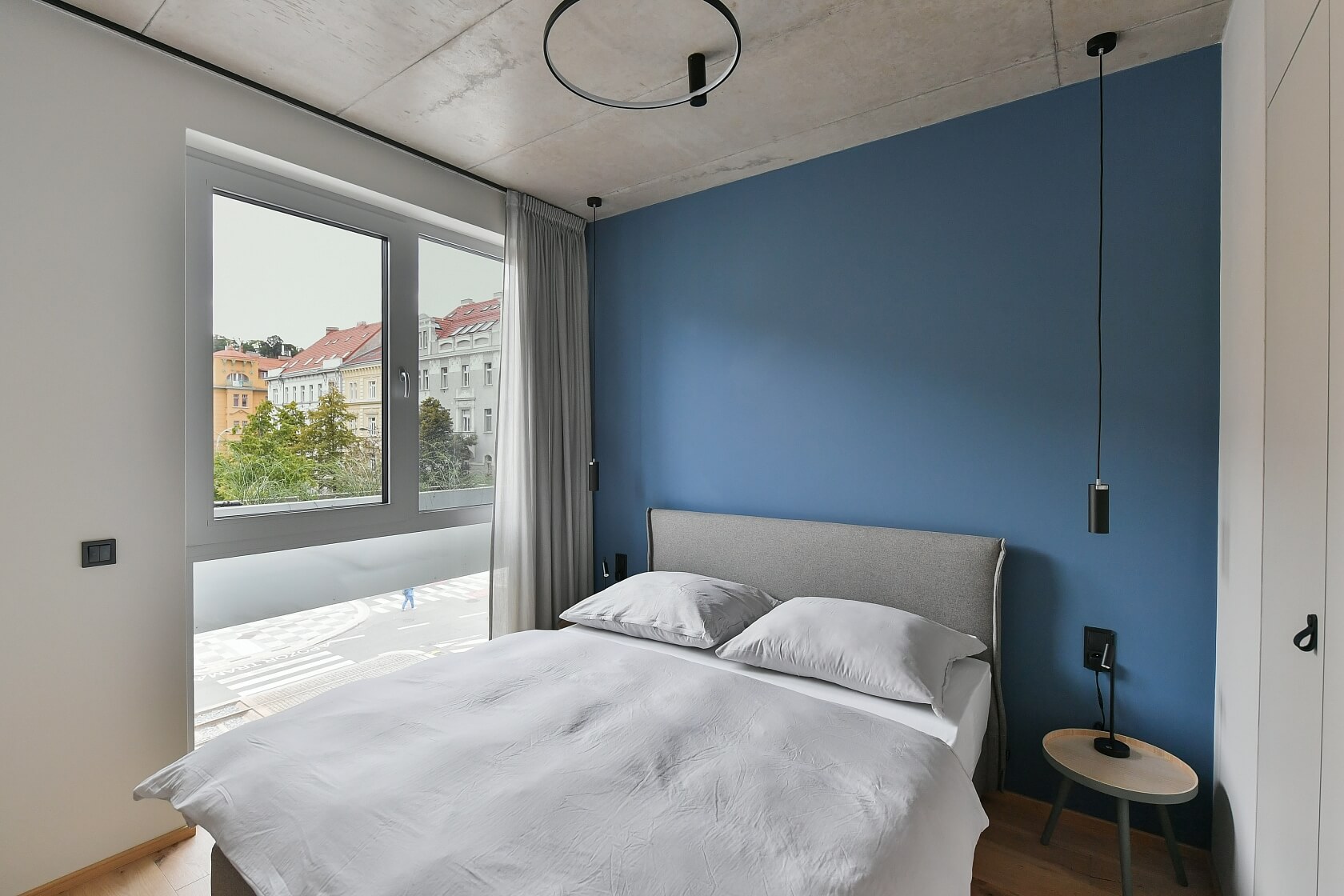 Sokolovská, Karlín - Prague 8 | Rent, Apartment One-bedroom (2+kk), 32 m²