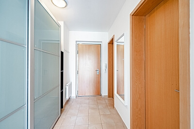 Valečovská, Prosek - Praha 9 | Prodej, Byt 2+kk, 51 m²