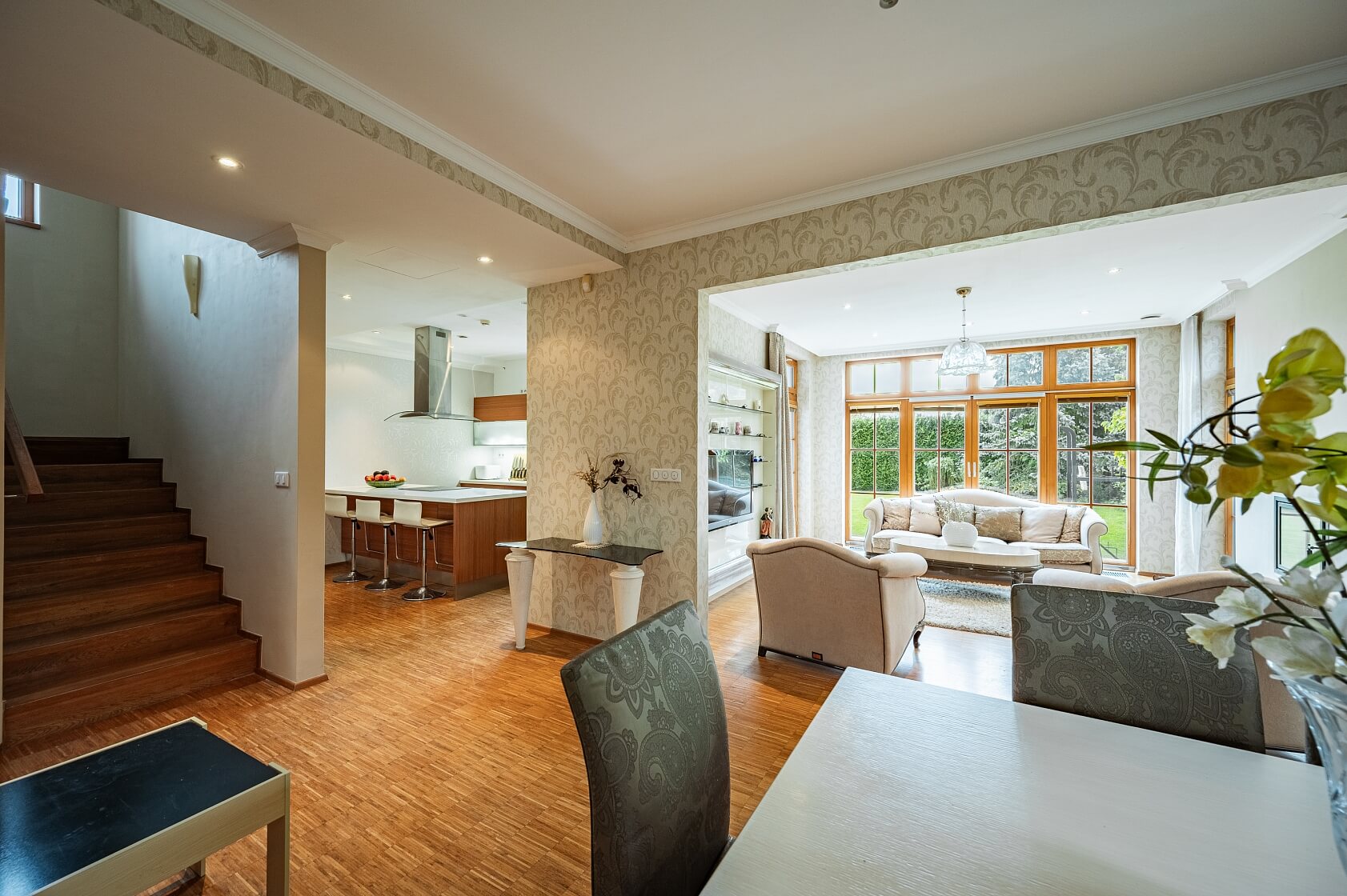 Chotěbuzská, Benice - Prague 10 | Sale, House Four-bedroom (5+kk), 248 m²