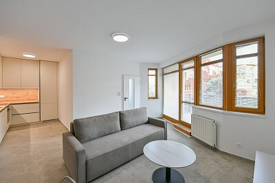 Naskové, Košíře - Praha 5 | Pronájem, Byt 2+kk, 57 m²