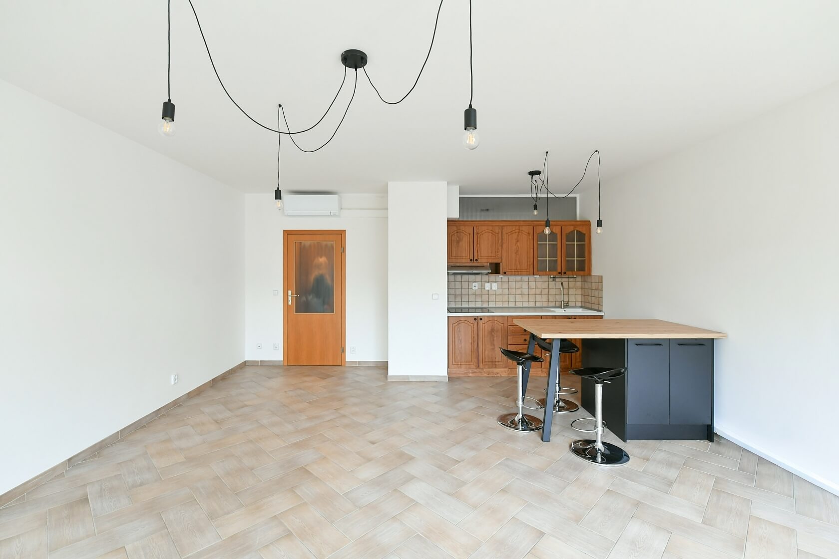 Tomkova, Smíchov - Praha 5 | Pronájem, Byt 1+kk, 48 m²