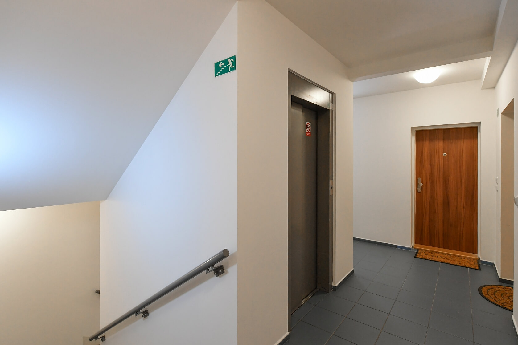 Tomkova, Smíchov - Prague 5 | Rent, Apartment Studio (1+kk), 48 m²