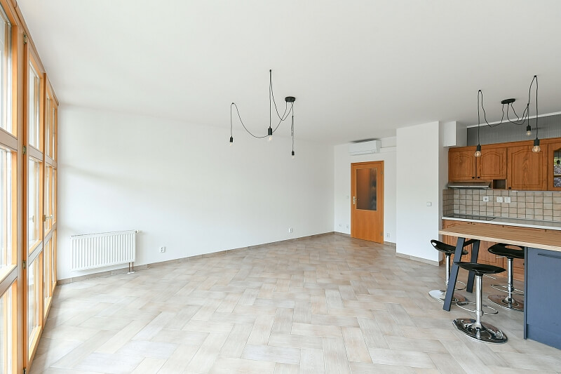 Tomkova, Smíchov - Praha 5 | Pronájem, Byt 1+kk, 48 m²