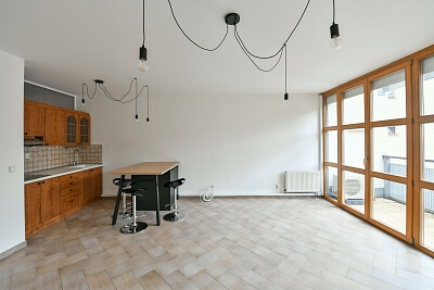 Tomkova, Smíchov - Prague 5 | Rent, Apartment Studio (1+kk), 48 m²