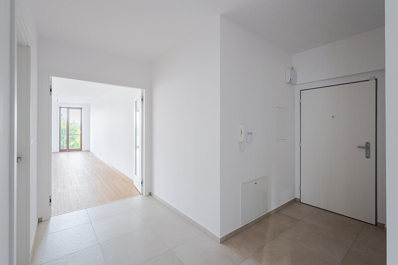 V Rovinách, Podolí - Prague 4 | Sale, Apartment One-bedroom (2+kk), 80 m²