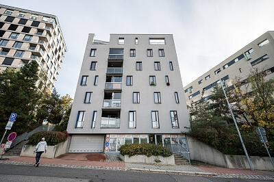 V Rovinách, Podolí - Prague 4 | Sale, Apartment One-bedroom (2+kk), 80 m²