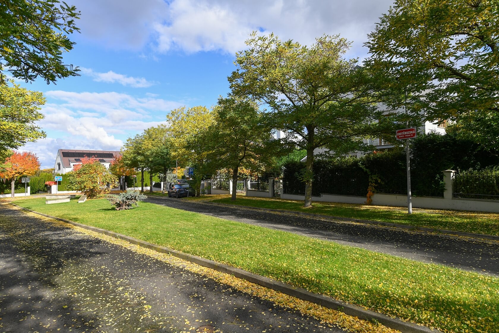 Chotěbuzská, Benice - Praha 10 | Prodej, Rodinný dům 5+kk, 248 m²