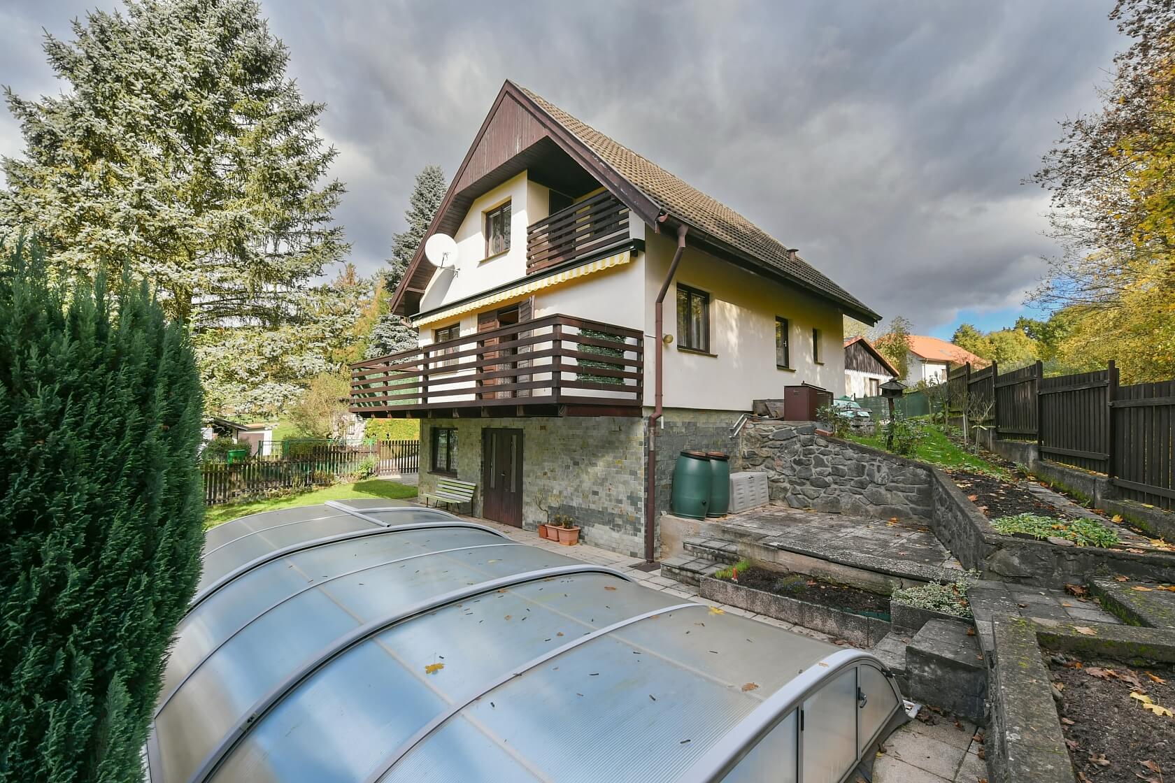 Stříbrná Skalice - Praha-východ | Sale, House Three-bedroom (4+kk), 140 m²