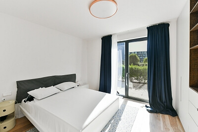 Smrčkova, Libeň - Prague 8 | Rent, Apartment One-bedroom (2+kk), 84 m²