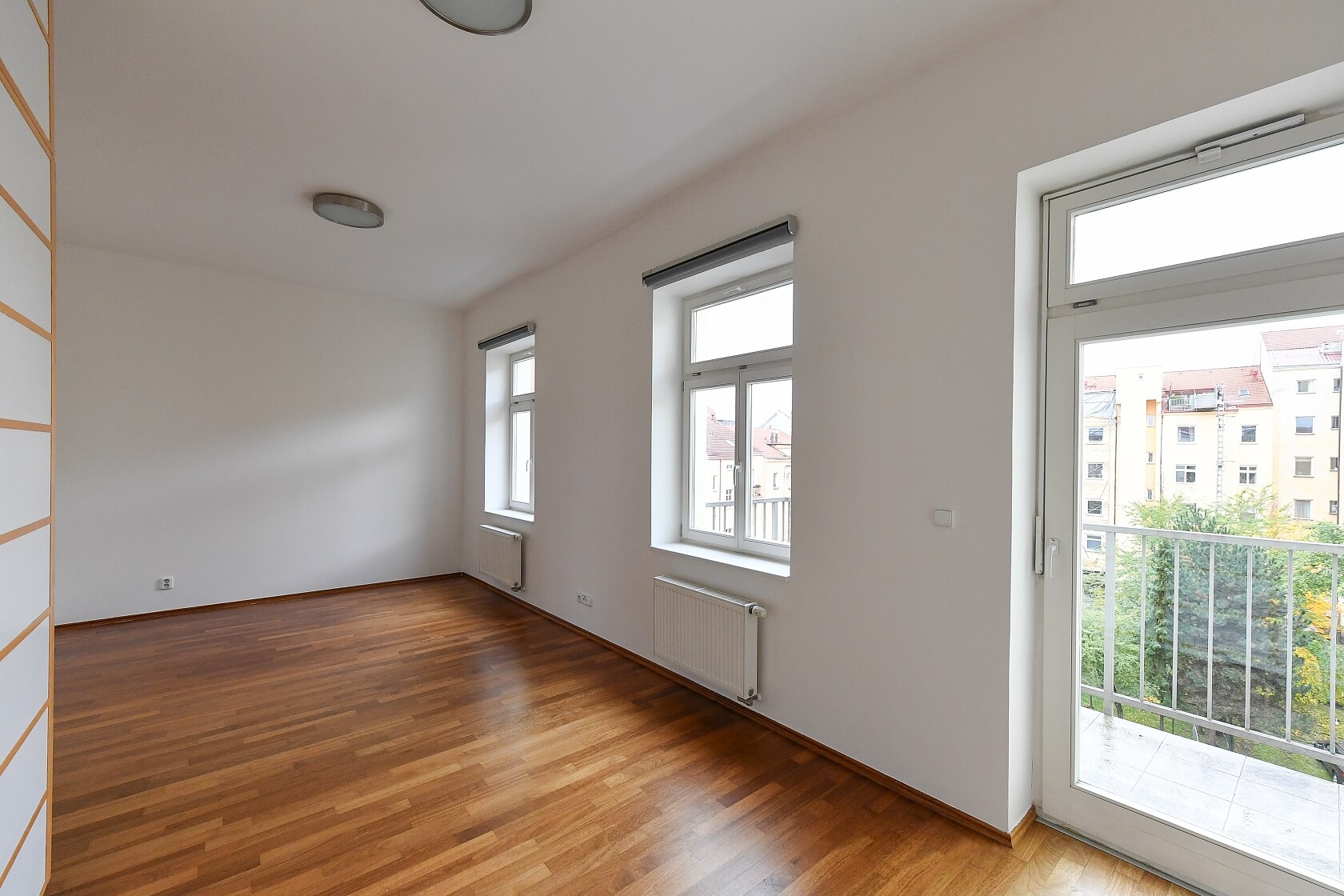 Nad Královskou oborou, Bubeneč - Prague 7 | Rent, Apartment One-bedroom (2+kk), 74 m²
