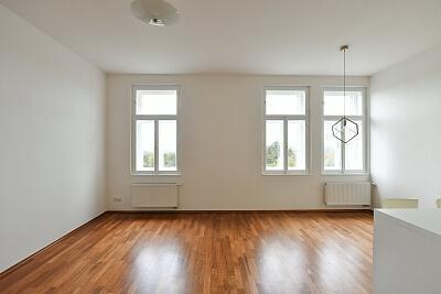Nad Královskou oborou, Bubeneč - Prague 7 | Rent, Apartment One-bedroom (2+kk), 74 m²