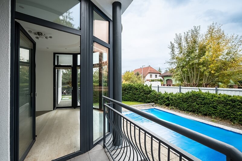 Lipová, Mukařov - Praha-východ | Sale, Apartment Studio (1+kk), 34 m²