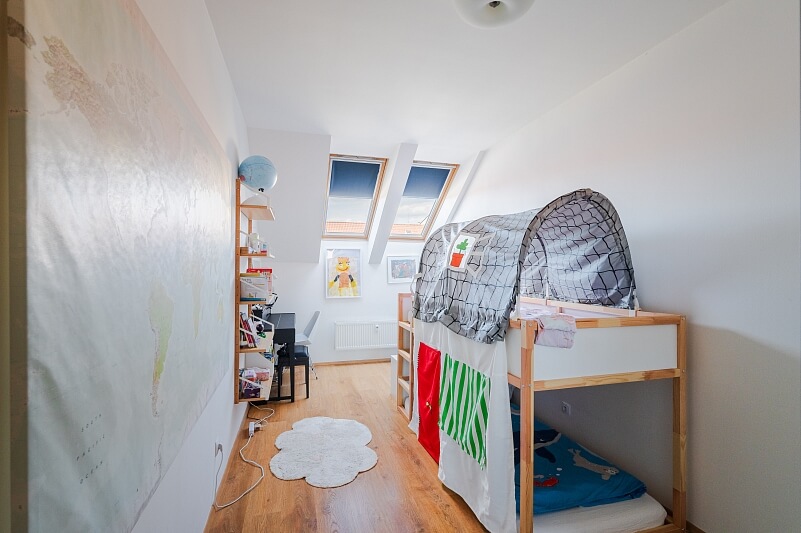 Žerotínova, Žižkov - Prague 3 | Sale, Apartment Three-bedroom (4+kk), 140 m²