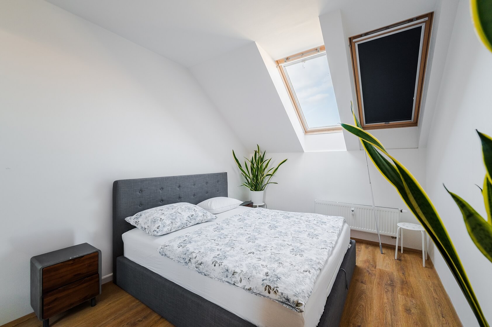 Žerotínova, Žižkov - Prague 3 | Sale, Apartment Three-bedroom (4+kk), 140 m²