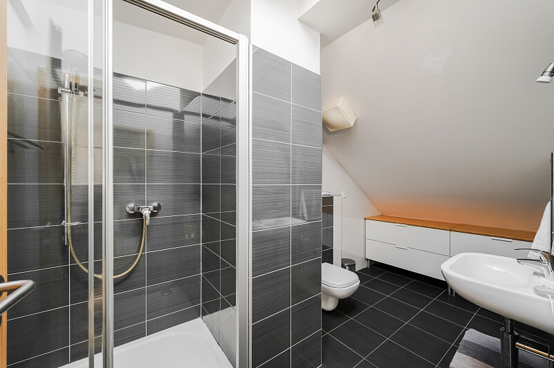 Žerotínova, Žižkov - Prague 3 | Sale, Apartment Three-bedroom (4+kk), 140 m²