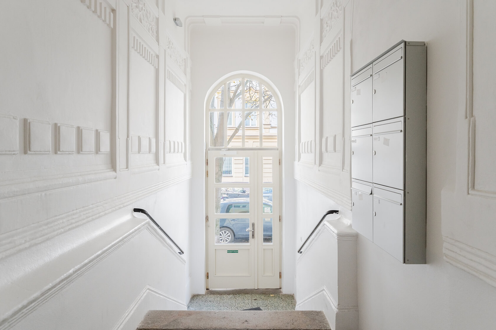 Žerotínova, Žižkov - Prague 3 | Sale, Apartment Three-bedroom (4+kk), 140 m²