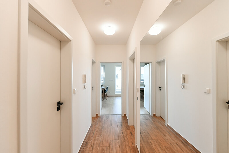 Želetická, Sobín - Prague 5 | Sale, Apartment One-bedroom (2+kk), 62 m²