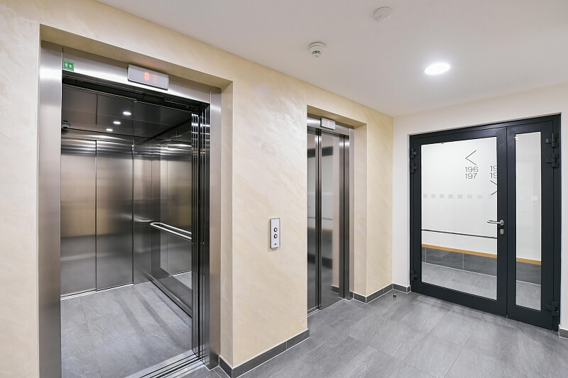 Mezi Vodami, Modřany - Prague 4 | Sale, Apartment Three-bedroom (4+kk), 123 m²