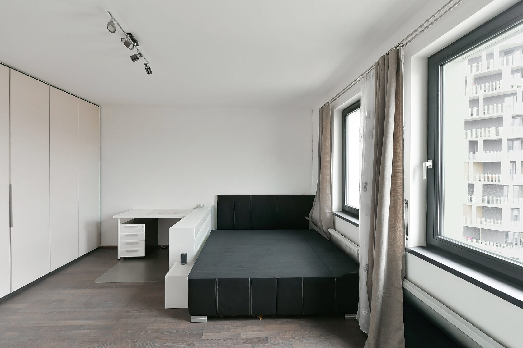 Mezi Vodami, Modřany - Prague 4 | Sale, Apartment Three-bedroom (4+kk), 123 m²