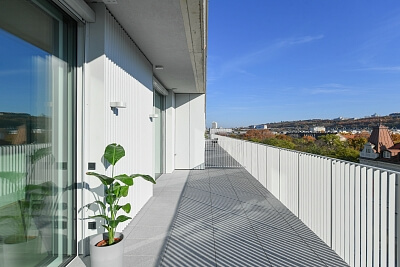 Sokolovská, Karlín - Prague 8 | Rent, Apartment One-bedroom (2+kk), 84 m²