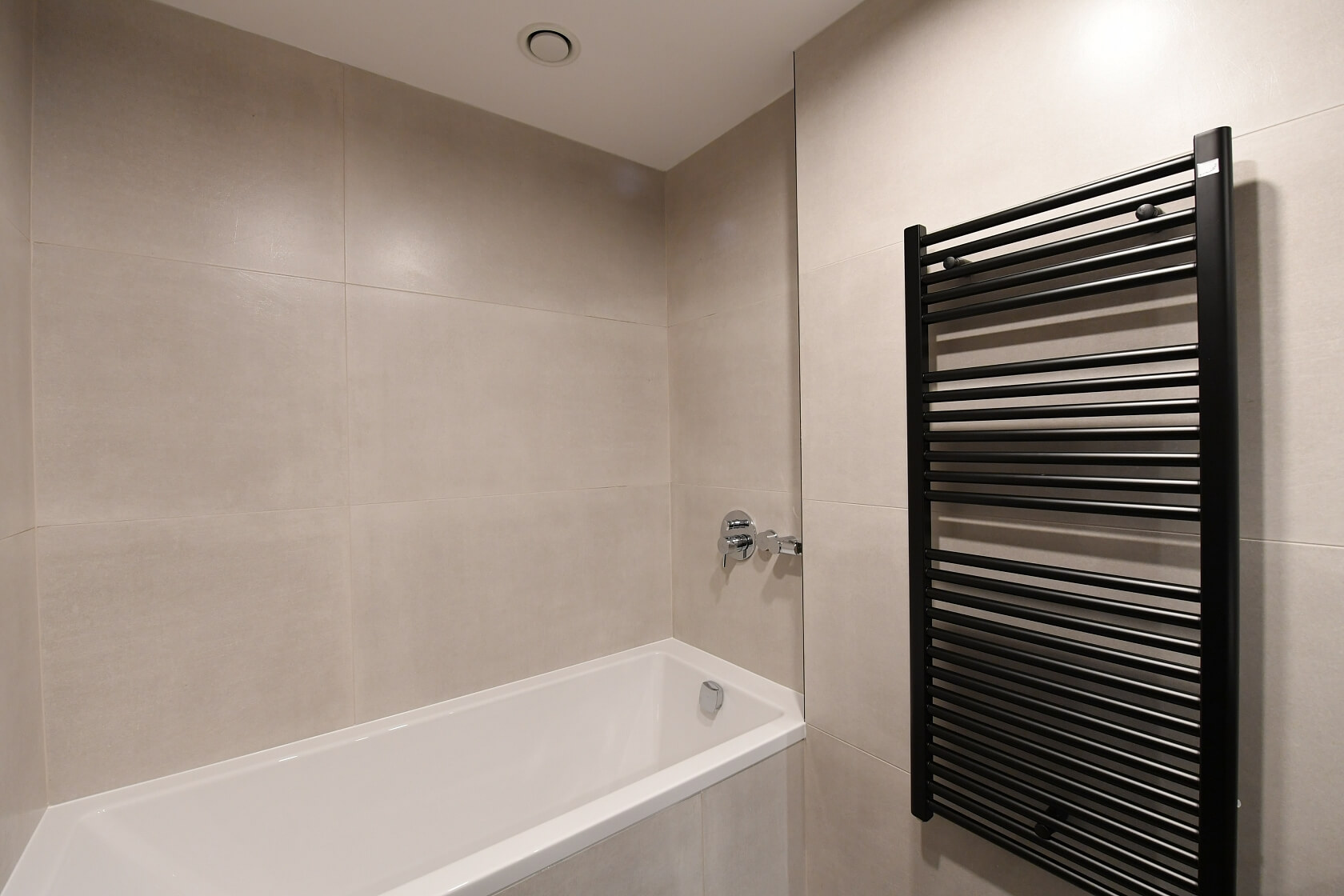 Sokolovská, Karlín - Prague 8 | Rent, Apartment Three-bedroom (4+kk), 134 m²