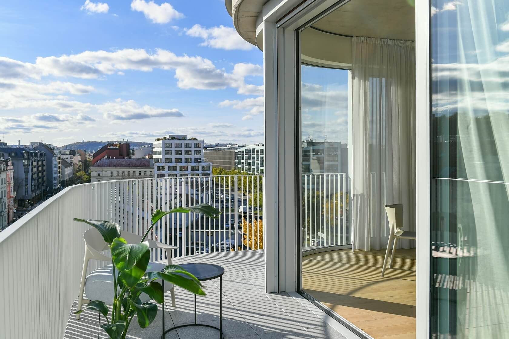 Sokolovská, Karlín - Praha 8 | Pronájem, Byt 3+kk, 123 m²