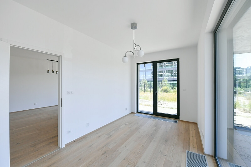 Sokolova, Karlín - Prague 8 | Sale, Apartment One-bedroom (2+kk), 92 m²