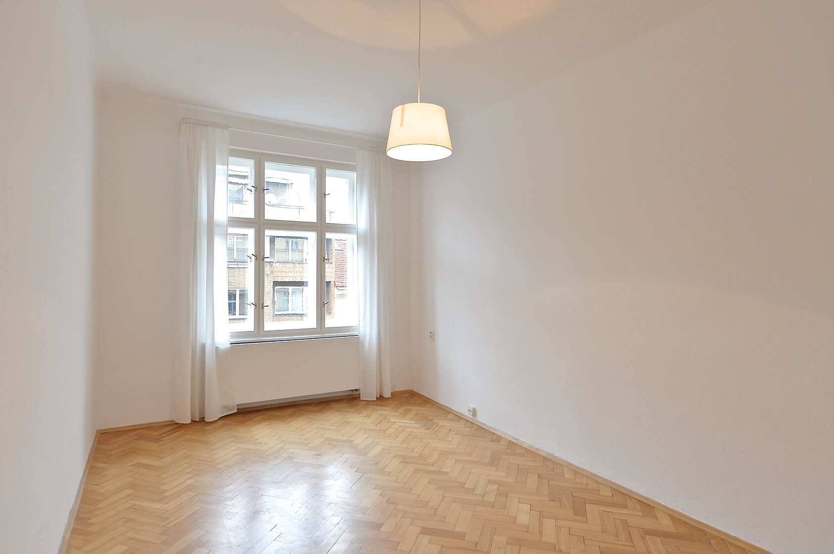 Lucemburská, Vinohrady - Praha 3 | Pronájem, Byt 2+kk, 50 m²