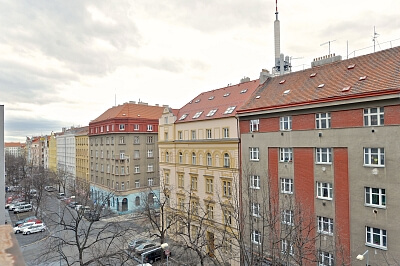 Lucemburská, Vinohrady - Prague 3 | Rent, Apartment One-bedroom (2+kk), 50 m²