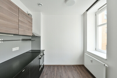Lucemburská, Vinohrady - Praha 3 | Pronájem, Byt 1+kk, 30 m²