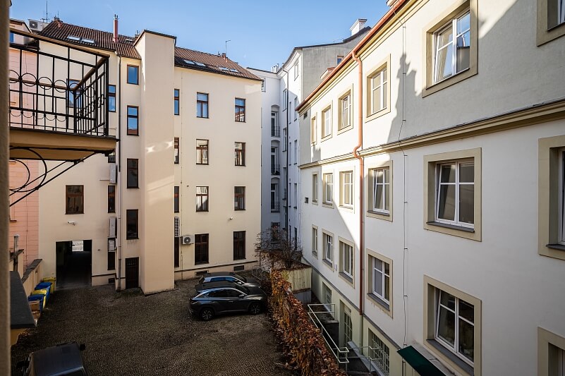 Na ostrůvku, Nusle - Prague 4 | Rent, Apartment Two-bedroom (3+kk), 101 m²