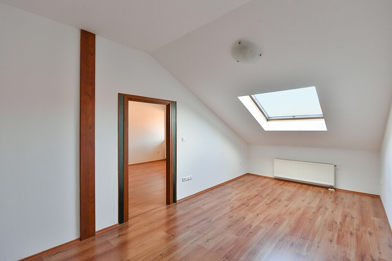 U Studánky, Bubeneč - Prague 7 | Sale, Apartment Two-bedroom (3+1), 97 m²