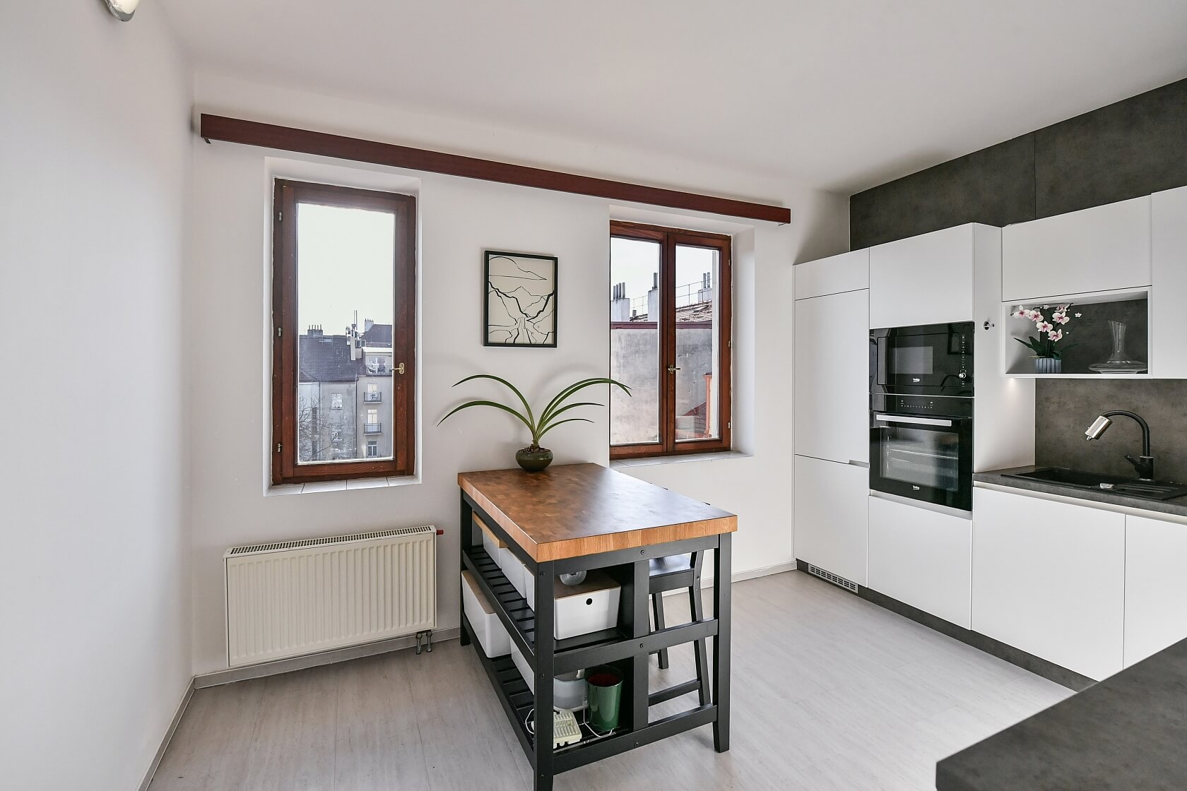 U Studánky, Bubeneč - Prague 7 | Sale, Apartment One-bedroom (2+1), 73 m²