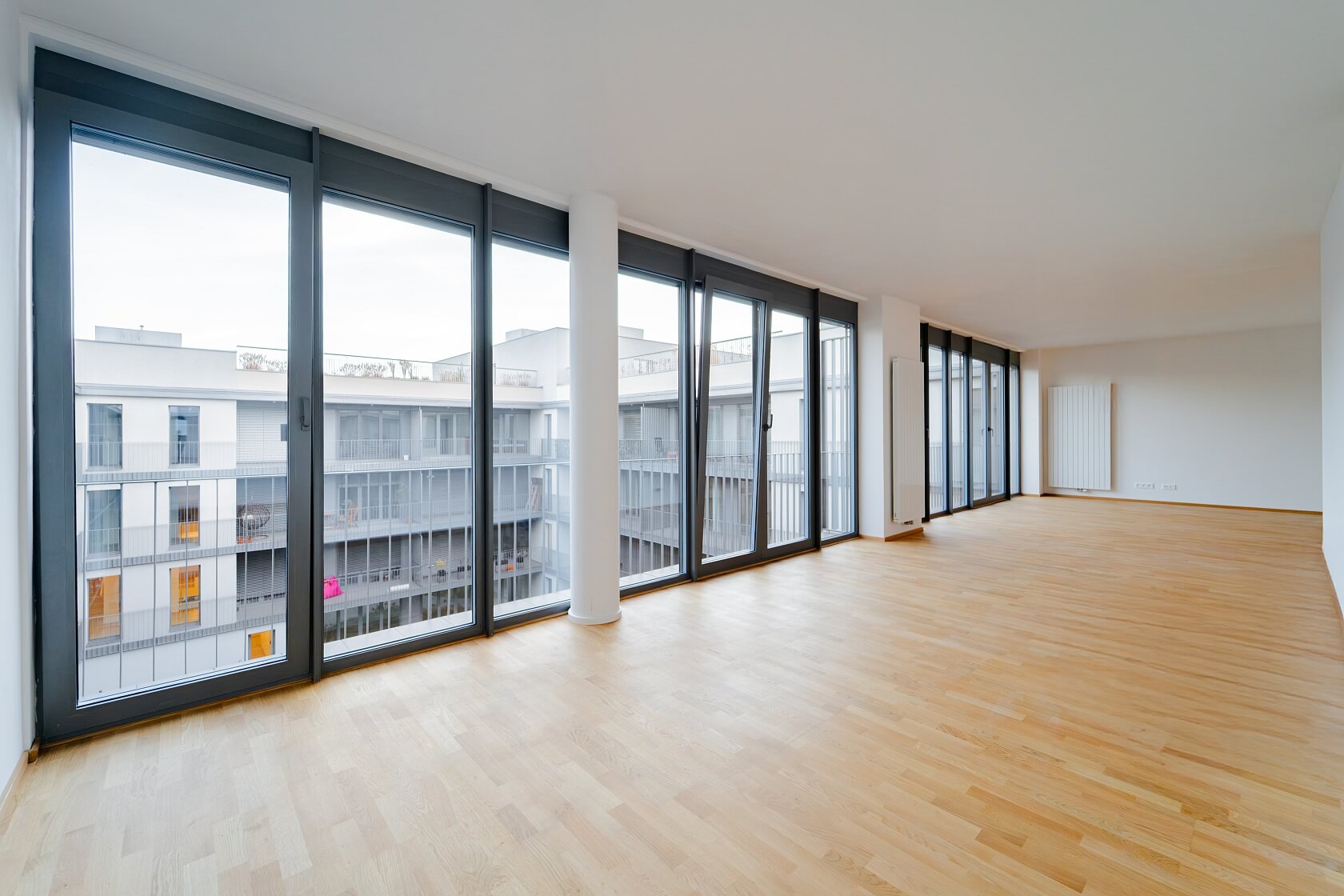 Masarykovo náměstí, Moravská Ostrava - Ostrava-město | Sale, Apartment Three-bedroom (4+kk), 141 m²