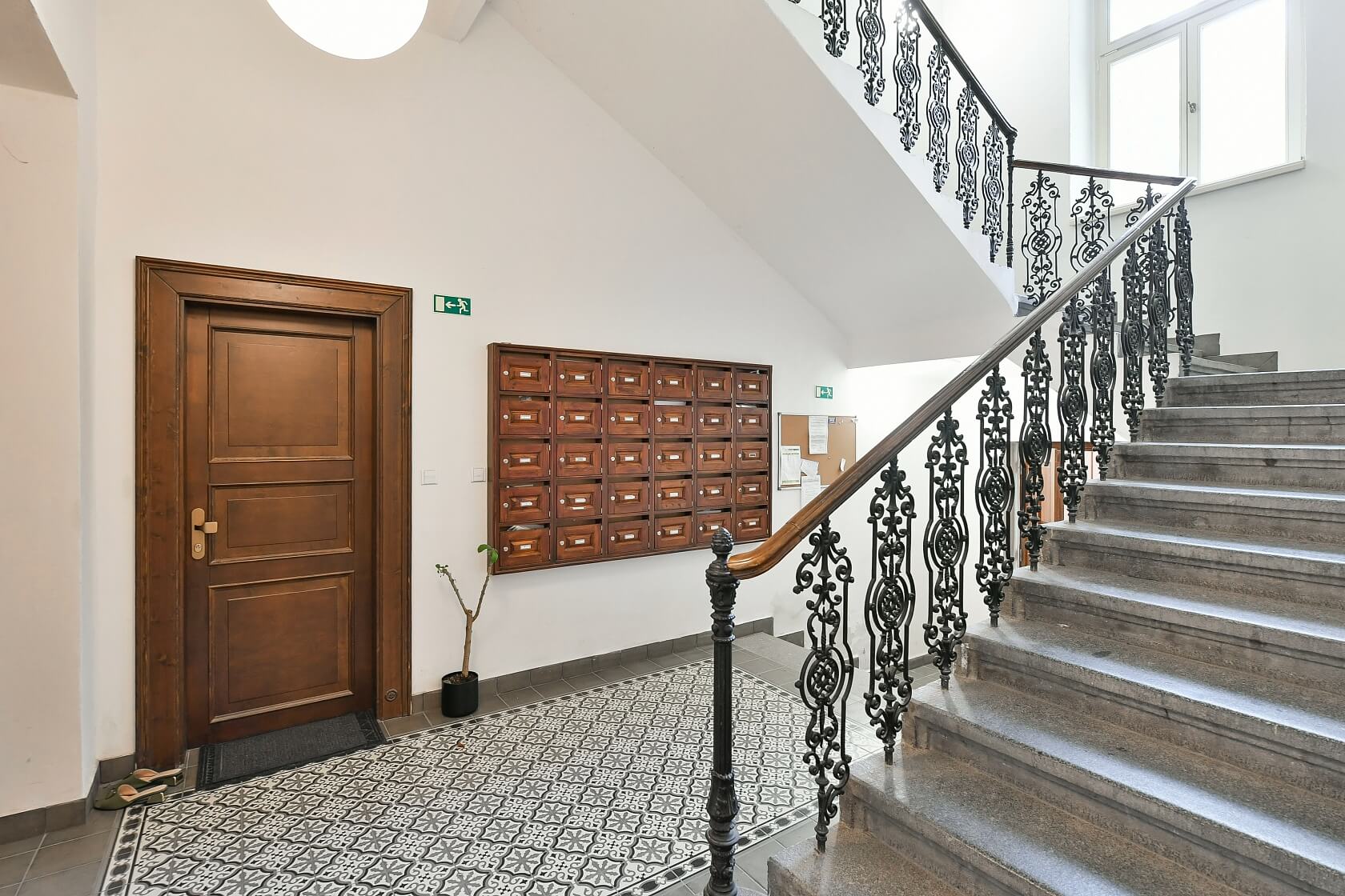 Veverkova, Holešovice - Prague 7 | Rent, Apartment One-bedroom (2+kk), 61 m²
