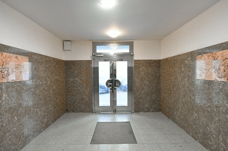 Sudoměřská, Žižkov - Prague 3 | Sale, Apartment One-bedroom (2+kk), 64 m²