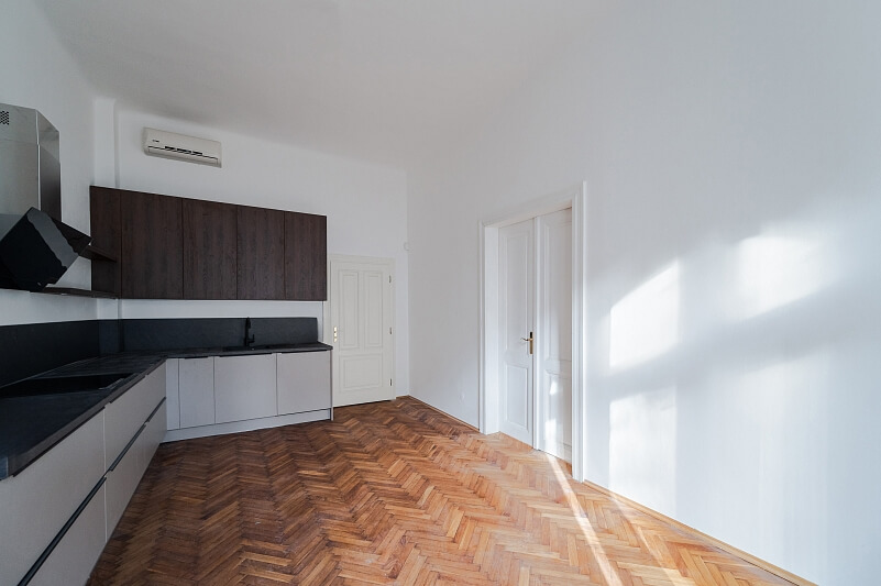 Na ostrůvku, Nusle - Prague 4 | Rent, Apartment Two-bedroom (3+1), 107 m²