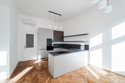 Na ostrůvku, Nusle - Prague 4 | Rent, Apartment Two-bedroom (3+kk), 101 m²
